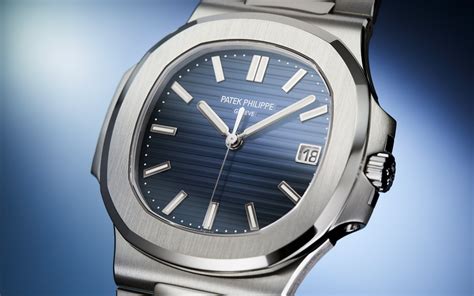 patek philippe nautilus 5811/1g price